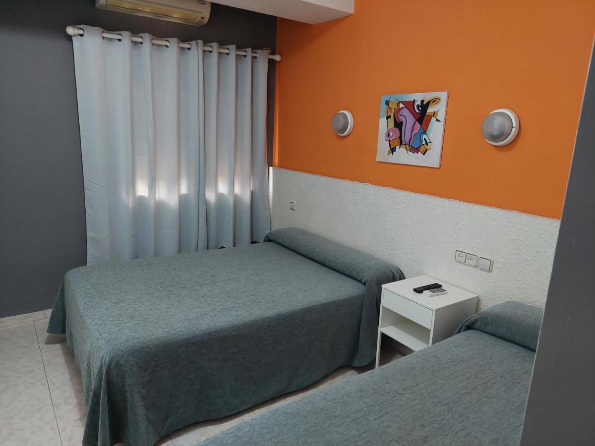 Hotel Cervantes Маора Экстерьер фото