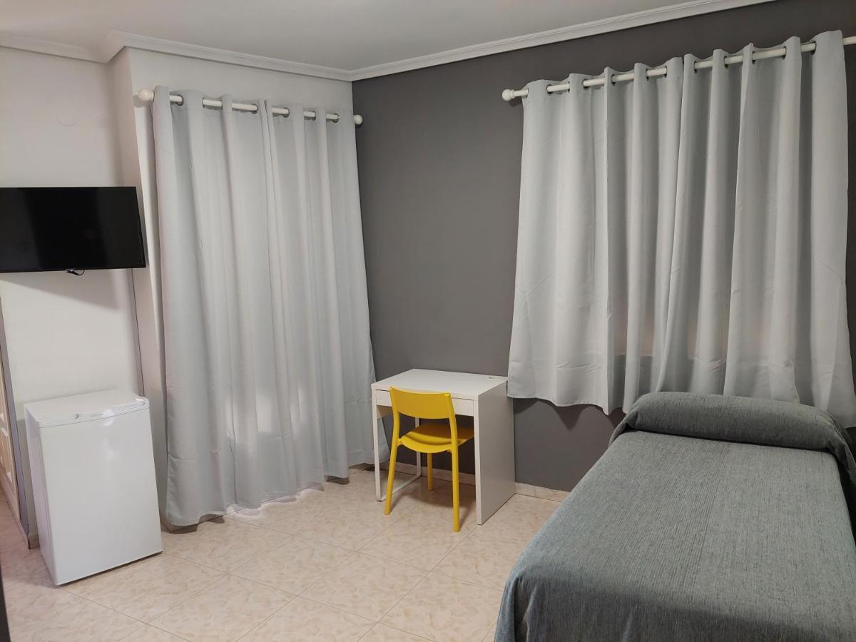 Hotel Cervantes Маора Экстерьер фото