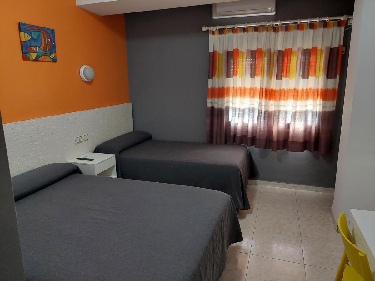 Hotel Cervantes Маора Экстерьер фото